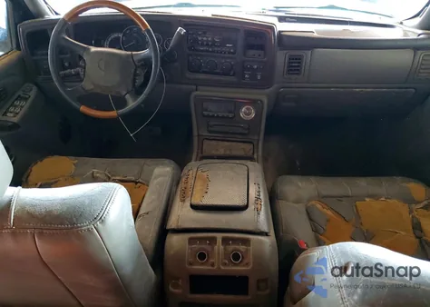 2002 Cadillac Escalade Luxury z USA, uszkodzony, nr VIN 1GYEK63N02R130105